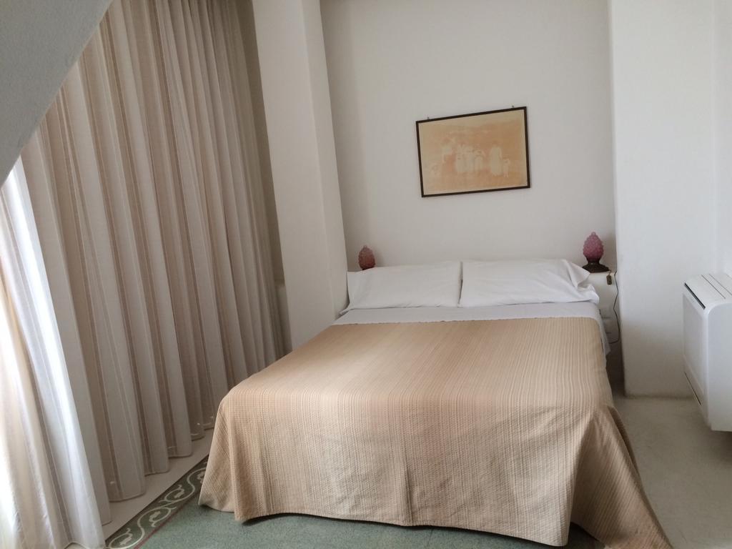 Hotel Santa Marina Antica Foresteria Santa Marina Salina Bagian luar foto